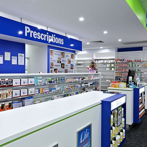 1HERO_PharmacyMedical_CoralCoastWest Pharmacy Store Front Design, Retail Shop Interior Design, Store Layout Design, Store Counter Design, Pharmacy Interior Design, Pharmacy Ideas, Pharmacy Interior, Retail Pharmacy, Pharmacy Decor