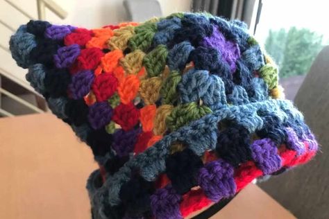 Crochet Square Beanie, Granny Square Beanie Free Pattern, Granny Square Cat Beanie, Crochet Cat Hat Pattern Free, Cat Ear Crochet Hat, Granny Square Cat, Granny Square Beanie, Square Beanie, Wearable Accessories