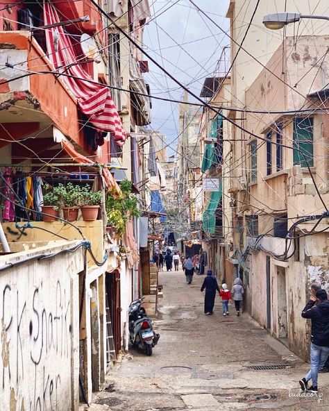 Poor City Aesthetic, Lebanon Street, Lebanon Culture, 3 Point Perspective, City Background, Point Perspective, West Side Story, Street Photographers, Aesthetic Photos