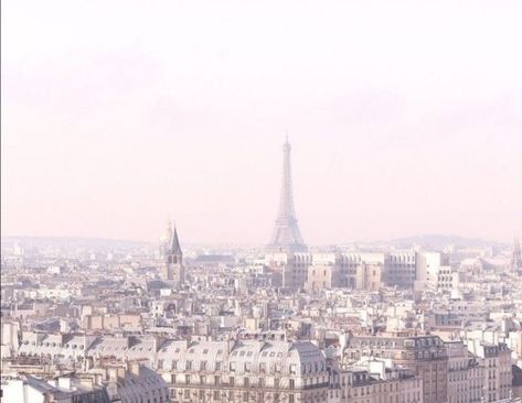 Paris Dream, Paris Vibes, Parisian Life, Pink Aura, Paris Texas, Living In Paris, Pink Vibes, The Eiffel Tower, Pink Aesthetic