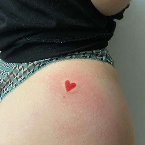 Red Heart Tattoo, Sarah Tattoo, Simple Heart Tattoos, Hip Tattoo Designs, Red Heart Tattoos, French Tattoo, Hip Tattoos, Fantasy Tattoos, Hip Tattoos Women