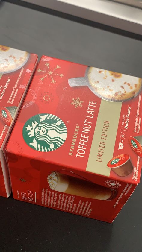 Food Starbucks, Toffee Nut Latte, Shopping Pictures, Toffee Nut, Business Baby, Coffee Obsession, Coffee Drink Recipes, Cheese Platters, Pink Girly Things