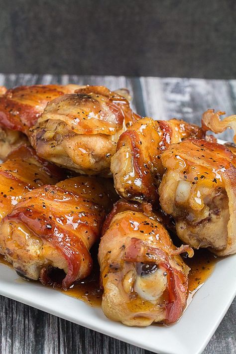 Bacon Wrapped Chicken Wings With Tequila Chipotle Sauce Chipotle Sauce Chicken, Chicken Board, Raspberry Chipotle Sauce, Best Chicken Wing Recipe, Bacon Dishes, Wing Sauce Recipes, Beer Food, Sweet And Spicy Sauce, Wrapped Chicken