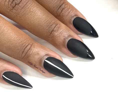 White Striped Nails, Nails With White, Striped Nails, Nails Halloween, Nails Black, Matte Nails, Black Nails, Almond Nails, French Nails