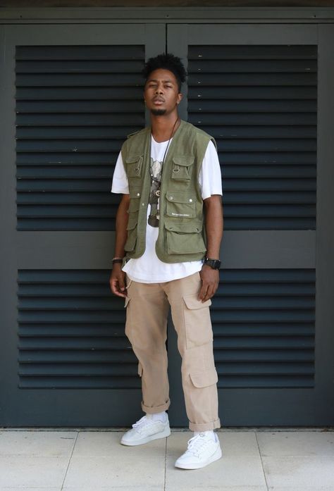 Vest Outfits Men, Camp Fashion, Safari Outfit, Safari Chic, Nba Outfit, Cargo Vest, Simple Fits, Tactical Vest, Fashion Capsule