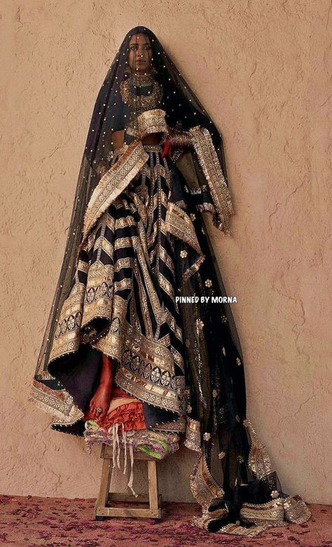 Sabyasachi Dresses, Sabyasachi Designer, Sabyasachi Bridal, Sabyasachi Mukherjee, Sabyasachi Sarees, Indian Wedding Fashion, Fancy Fits, Latest Dress Design, Casual Indian Fashion