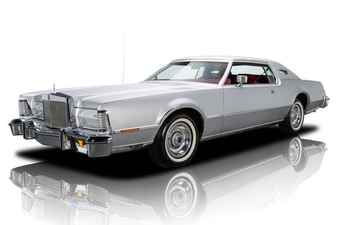 For Sale 1976 Lincoln Mark IV Chrysler Cordoba, Old American Cars, Lincoln Motor Company, Lincoln Motor, Muscle Cars For Sale, Lincoln Cars, Ford Vehicles, Disco Era, Ford Classic Cars