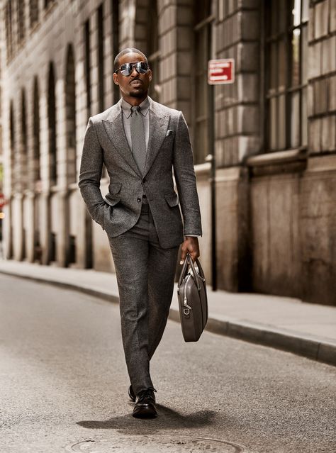 Business Man Photography, Sterling K Brown, Fall Suit, Essential Wardrobe Pieces, Tan Suit, Professional Outfit, Business Wardrobe, Business Photoshoot, Smart Casual Style