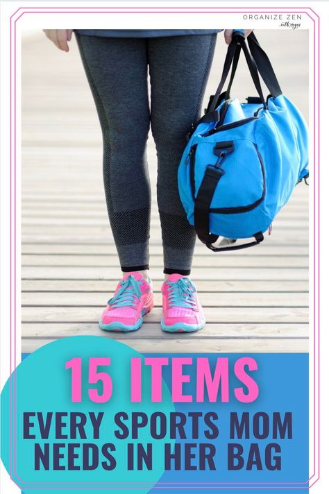 Mom’s Ultimate Game Day Bag -15 Things Every Sports Mom Must Have on the Sidelines. Whether it's tennis, soccer, football, or any other kid's athletics, you'll be glad you packed these essentials! How to Stay Organized with Your Kids Athletics - The Ultimate List of Must-Have Products to keep in your Sports Mama Survival Bag #momhacks #momlife #kidssports #kidorganization #amazonaffiliate Soccer Bag Essentials List, Sport Mom Essentials, Sports Tournament Packing List, Hockey Mom Bag Essentials, Volleyball Mom Bag Essentials, Travel Sports Mom Hacks, Sports Mom Hacks, Hockey Mom Bag, Sport Mom Bag Essentials