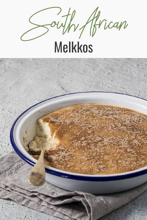 Bowl of melkkos with cinnamon sugar South African Recipe, African Recipe, South Africa Food, South African Dishes, African Dessert, Africa Food, African Cooking, Porridge Recipes, South African Food