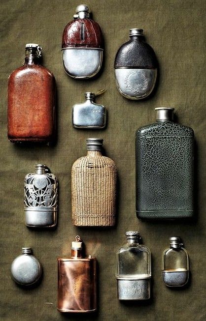 Gentlemans Accessories, Vintage Flask, Mens Room, Decor Studio, Antique Bottles, Hip Flask, Bushcraft, Preston, Cigars