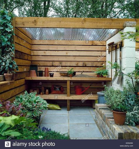 Potting Shed Interior Ideas, Shed Interior Ideas, Potting Area, Potting Shed Ideas, Sheds Ideas Backyard, Potting Station, Small Backyard Garden Design, Small Garden Shed, Open Garden