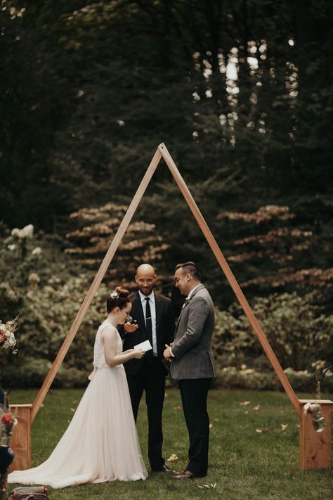 The couple exchanges vows in a simple yet elegant ceremony | Image by Jordan Voth Photography Backyard Wedding Ceremony, Neutral Wedding Colors, Wedding Arbour, Arch Flowers, Wedding Planning Services, Ceremony Inspiration, Neutral Wedding, Ceremony Arch, Junebug Weddings