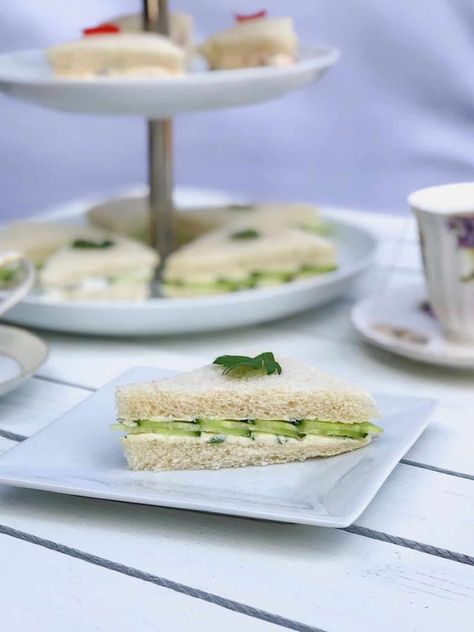 Easy Tea Sandwiches, Tea Finger Sandwiches, Morning Tea Ideas, Cucumber Tea, Adult Tea Party, Cold Finger Foods, Cucumber Tea Sandwiches, Tea Sandwich, Easy Teas