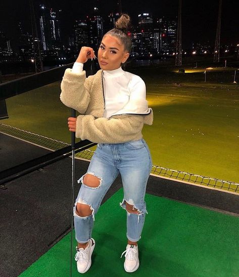 Top Golf Outfit, Baddie Winter Fits, Fall Outfits Black, Teenage Outfits, Top Golf, Tomboy Style Outfits, Chill Outfits, Teen Clothing, Cute Comfy Outfits