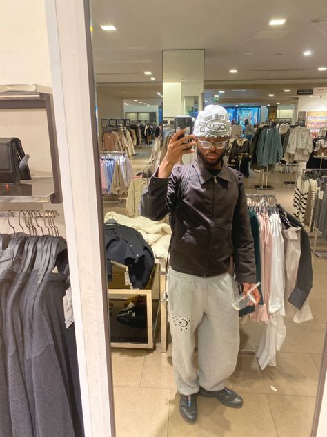 Alwaysdowhatyoushoulddo reversible beanie Dickies eizenhower jacket Grey adwyd joggers Salomons xt6 black IG: Hanketsudan Reversible Beanie, Fit Inspo, Gray Jacket, Fitness Inspo, All Black, Grey, Quick Saves, Black, All Blacks