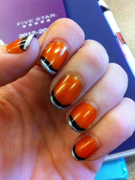 Cleveland Browns nails: October 2012 Cleveland Browns Nails, Nails October, Tropical Vacation Nails, Go Browns, Brown Nails Design, New Template, Fall Nail Art Designs, Football Sunday, Vacation Nails