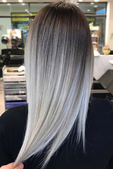 Grey ombre hair is one of the most influential recent color trends. Pick the one you love and show it to your colorist next time you go to a salon. #haircolor #ombrehair #greyombre Round Haircuts, Medium Aesthetic, Balayage Medium, Carmel Hair Color, Grey Ombre Hair, Aesthetic Blonde, Brown Ombre Hair, Ombre Hair Blonde, Grey Ombre