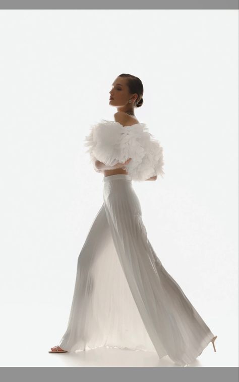 Tulle Blouse, Invisible Stitch, Tulle Top, Tulle Maxi Skirt, Tulle Midi Skirt, Pleated Trousers, Tulle Fabric, Wedding Looks, Wedding Attire