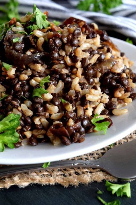 Black Rice Recipe, Lentil And Rice, Lentils Rice, Healthy Dieting, Lentils Vegan, Winter Foods, Canned Lentils, Black Lentils, Lentil Dishes