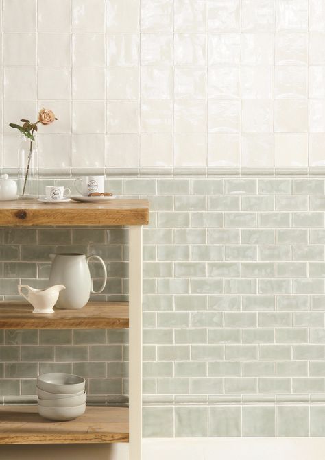 Metro Tiles, Classic Tile, Bad Inspiration, Tile Trends, Tile Companies, Brick Tiles, Traditional Kitchen, Kitchen Tiles, Tile Patterns