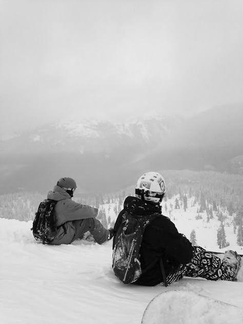 Snowboard Aesthetic, Snowboarding Pictures, Snowboarding Photography, Ski Pictures, Ski Aesthetic, Snowboarding Trip, Snow Trip, Vail Colorado, Ski Season