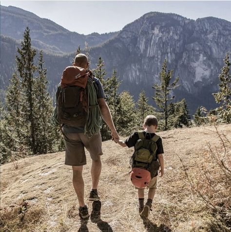 #rockclimbing #dadlife #climbing #blackdiamond Dad Aesthetic, Mind Movie, Family Hike, Adventure Mom, Kids Climbing, Family Hiking, Biker Boys, Outdoor Baby, Mountain Sports