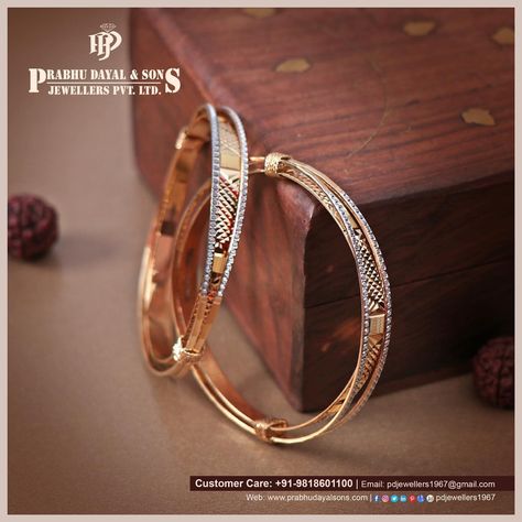 Rhodium Bangles Gold, Gold Jewellery Bangles, Fashion Jewelry Necklaces Gold, Jewellery Bangles, Rose Gold Wedding Jewelry, Gold Bangles For Women, New Gold Jewellery Designs, Gold Jewellry, Modern Gold Jewelry