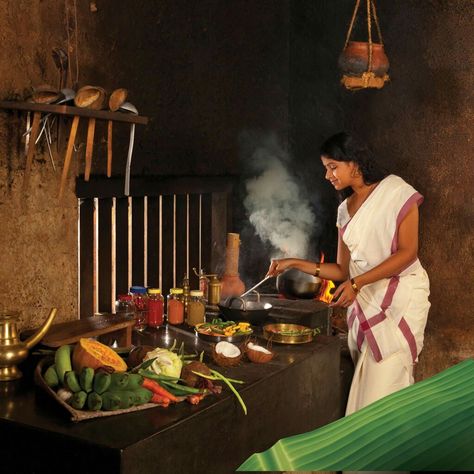 Traditional Kerala Kitchen, Kerala Village Painting, Village Kitchen Ideas, Village Kitchen Indian, Kerala Food Photography, Indian Traditional Kitchen, Traditional Indian Kitchen, Kitchen Kerala, Kerala Kitchen