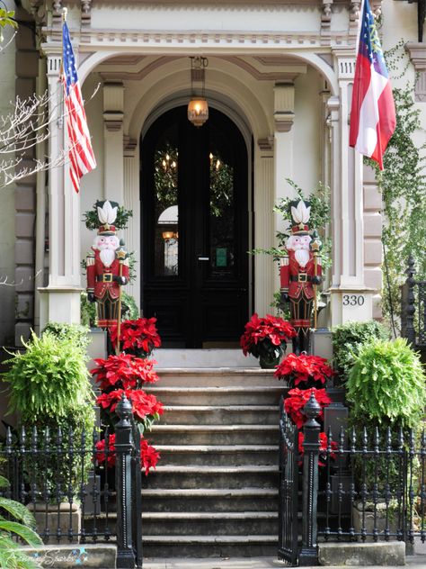 Nutcracker Soldiers and Poinsettia on Front Steps in Savannah Georgia @FanningSparks Holiday Visit to Savannah – FanningSparks Poinsettia Decor, Nutcracker Decor, Christmas Soldiers, Front Door Christmas Decorations, Traditional Holiday Decor, Christmas Front Porch, Christmas Front Doors, Front Steps, Christmas Porch Decor