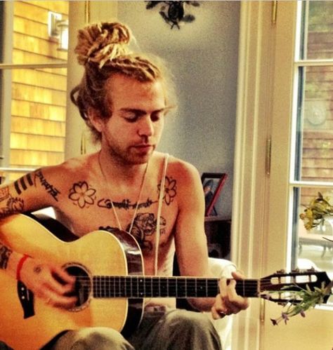 Trevor Hall Trevor Hall, Can I Kiss You, Man Bun, August 26, Hand Tattoo, Beautiful Person, Bob Marley, Fun To Be One, Hand Tattoos