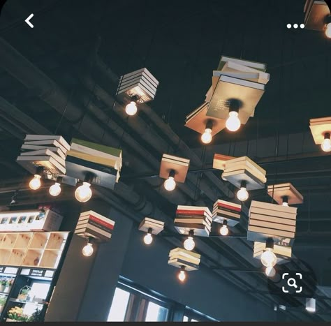 Bookshop Café, Bookstore Design, Library Cafe, Library Themes, Indie Bookstore, Bookstore Cafe, Themed Cafes, Dream Library, Diy Lampe