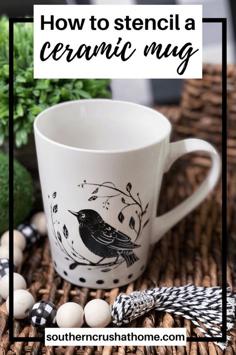 how to DIY a ceramic mug with paint or sharpies Diy Ceramic Mugs, Diy Candles At Home, Unique Candle Containers, Unique Cake Stands, Diy Mug Designs, Diy Sharpie Mug, Diy Candles Easy, Plain White Mugs, Diy Hot Cocoa