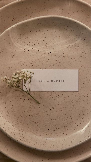 Slim Wedding Dresses, Contemporary Bride, Minimal Wedding, Wedding Mood, Wedding Places, Wedding Place Cards, Place Card, Wedding Stationary, Wedding Menu