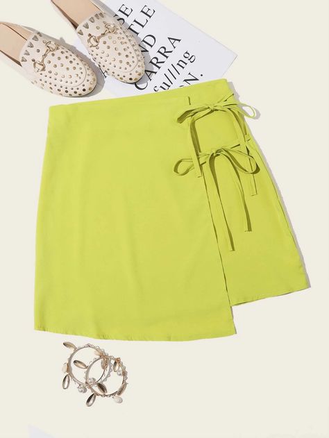 Neon Lime Tie Side Wrap Skirt | SHEIN USA Short Wrap Skirt Outfit, Wrap Skirt Outfit, Lime Green Skirt, Winx Club Fashion, Short Wrap Skirt, Easy Diy Clothes, Club Fashion, Pole Wear, Tie Skirt