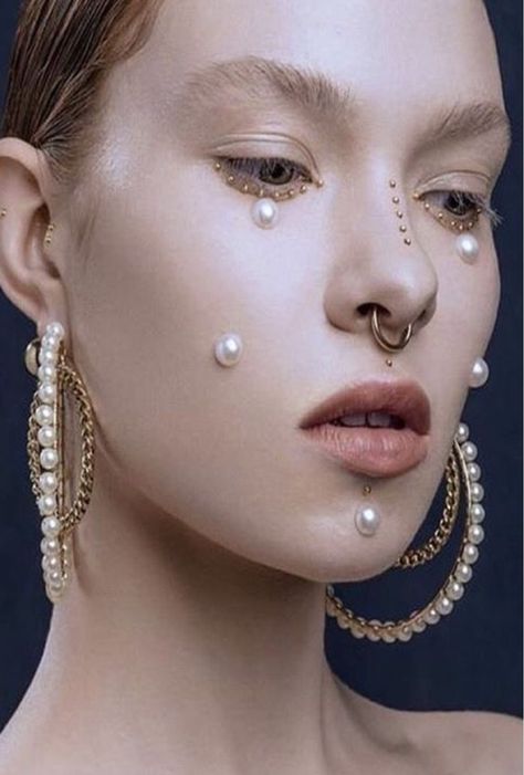 Pinterest Makeup, Hidden Gems, Septum Ring, Statement Earrings, Beauty Makeup, Nose Ring, Gems, Ring, Makeup