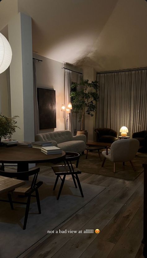 Classy Nyc Apartment, New York Apartment Aesthetic Night, New York Studio Apartment Aesthetic, Moody Apartment Aesthetic, Nyc Small Apartment Aesthetic, Small Apartment Aesthetic Cozy, Cozy Living Rooms Apartment Small Spaces, Quiet Luxury Interior Design, New York Apartment Aesthetic Interior