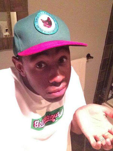 Tyler, the Creator's reaction to Iggy Azalea's twitter rant about him Tyler The Creator Wallpaper, 2013 Swag Era, Flower Boys, Funny Profile Pictures, Tyler The Creator, Really Funny Pictures, Spirit Animal, Rappers, Music Artists