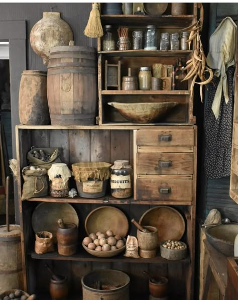 Primitive Antiques Decorating, A Primitive Place Magazine, Wood Pantry, Primitive Shelves, Antique Primitives, All Shades Of Blue, Apothecary Decor, Primitive Living, Prairie Dresses