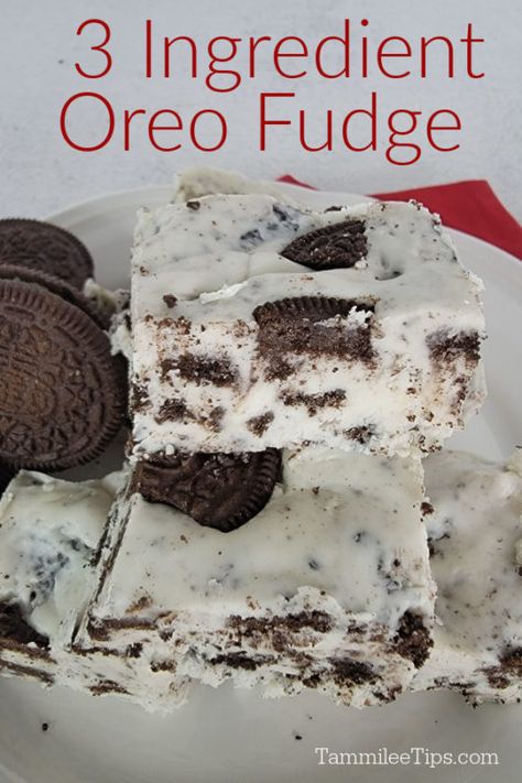 Oreo Fudge Recipe, Fudge Oreo, Oreo Cookie Dessert, Oreo Recipe, No Bake Fudge, 2 Ingredient Fudge, Cookies And Cream Fudge, Cream Fudge, Homemade Fudge Recipes