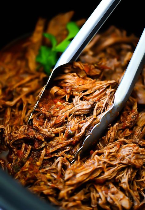 Slow Cooker Mexican Shredded Beef is a beautifully simmered dinner that is filled to the brim with flavor. This tender and juicy meat is perfect for tacos, burritos, salads and more! Shredded Beef Tacos Crockpot, Rump Roast Crock Pot Recipes, Slow Cooker Mexican Shredded Beef, Slow Cooker Mexican Beef, Crockpot Rump Roast, Slow Cooker Beef Tacos, Crockpot Shredded Beef, Beef Rump Roast, Beef Roast Crock Pot