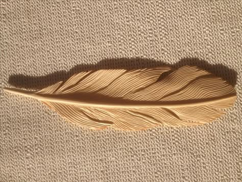 Wooden Feather, Wood Feather, Dremel Carving, Wood Jewelery, Wood Owls, Relief Carving, Bird Carving, Chip Carving, Wood Carving Designs