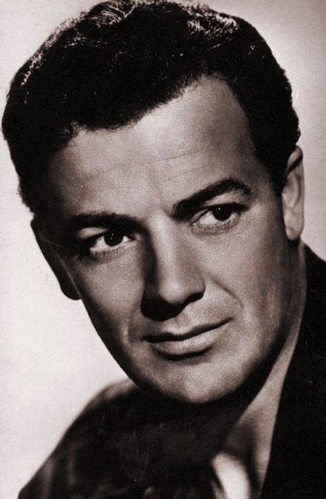 Cornel Wilde was a Hungarian-American actor and film director. Kornél Lajos Weisz was born in 1912 in Prievidza, Hungary to Hungarian Jewish parents. He was named for his paternal grandfather, and upon arrival in the U.S., his name was Americanized to Cornelius Louis Wilde. Notable films were "Leave Her To Heaven" and "The Greatest Show On Earth". Cornel Wilde, Oscar Wilde And Lord Alfred Douglas, An Ideal Husband Oscar Wilde, Oscar Wilde Photo, Mexican Cinema Golden Age, Hollywood Men, Classic Movie Stars, La Face, Hollywood Icons