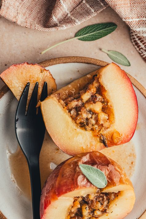 These baked apples are filled with an aromatic mixture of walnuts, sage, and orange zest. This cozy vegan and gluten free dessert is super simple to put together and can be served alongside ice cream or yogurt! Sage Dessert, Sage And Orange, Winter Fruits, Paleo Friendly Recipes, Urban Backyard, 2023 Recipes, Winter Fruit, Gluten Free Dessert, Gaps Diet