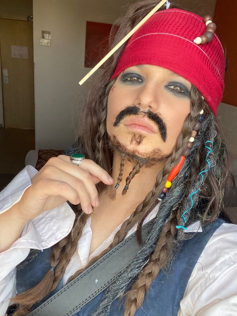 This is my makeup that I did myself Jack Sparrow Makeup, Cursed Pirate Makeup, Jack Sparrow, Makeup Looks, Makeup