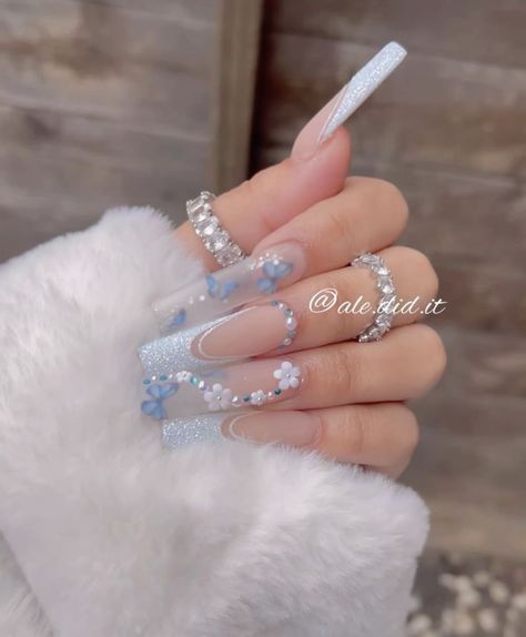 Cinderella Nails Designs, Blue Quinceanera Theme, Quinceanera Blue, Cinderella Nails, Cinderella Quinceanera, Quince Nails, Birthday Nail Designs, Cinderella Theme, Blue Quince