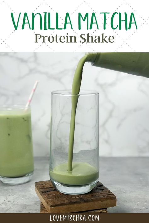 Creamy, bright green matcha protein shake is poured into a tall glass from a portable blender. Another tall glass, full of bright green matcha protein shake, sits behind it, with a white and pink polka dot, paper straw. Vanilla Premier Protein Smoothie Recipes, Matcha Protein Powder Recipes, Carrot Cake Protein Shake, Protien Smoothies Recipes Matcha, Macha Green Tea Protein Shake, Protein Shake Recipes Banana, Avocado Protein Shake, Protein Shake Vanilla Powder, Matcha Collagen Smoothie