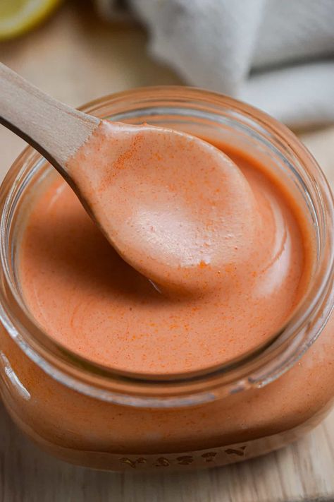 Creamy Buffalo Sauce Recipe, Mild Buffalo Sauce Recipe, Easy Cocktail Sauce, Creamy Buffalo Sauce, Horseradish Recipes, Buffalo Mac And Cheese, Buffalo Sauce Recipe, Vegan Greek Yogurt, Homemade Cocktail Sauce