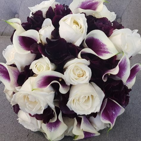 Goth Wedding Bouquet Purple, Purple Black And Ivory Wedding, White Black And Purple Wedding, Black Plum Wedding, Black And Violet Wedding Theme, Plum Black And Silver Wedding, Wedding Ideas Purple And Silver, Wedding Ideas Black And Purple, Purple Black And White Wedding Flowers