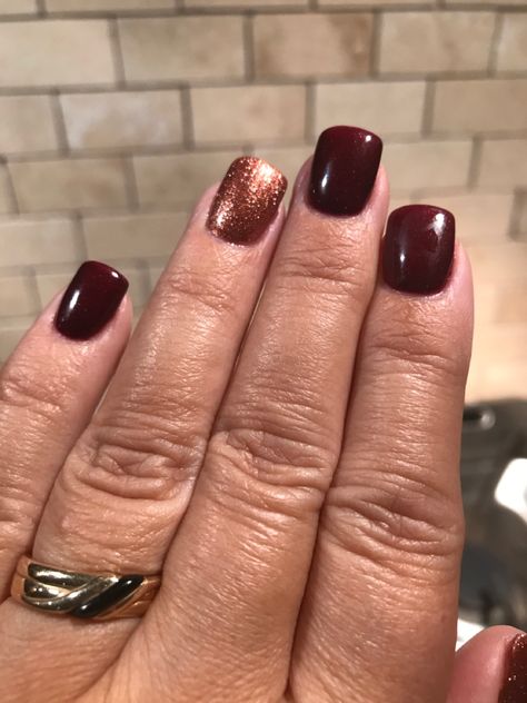 Prom Nails For Copper Dress, Fall Nails With Sparkle Accent, Copper Dip Nails, Fall Nails Glitter Accent, Copper Sparkle Nails, November Nail Art, Copper Nails Designs, Spice Nails, Copper Nails